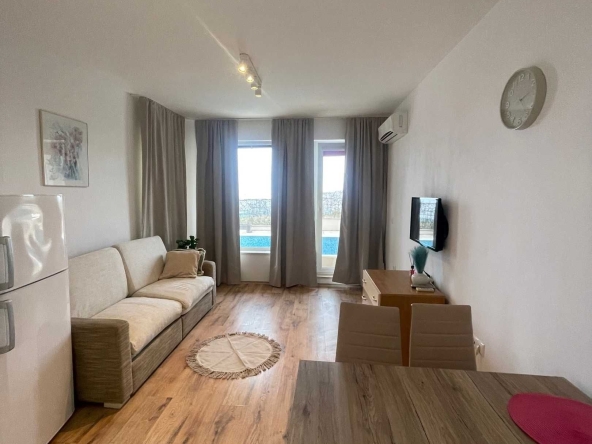 Двустаен апартамент в Бяла - 67 кв.м за 941 €/кв.м - Снимка #1