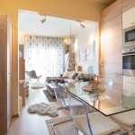 Дава се под наем Двустаен апартамент в София, Център - 55 кв.м за 700 € - Снимка #1