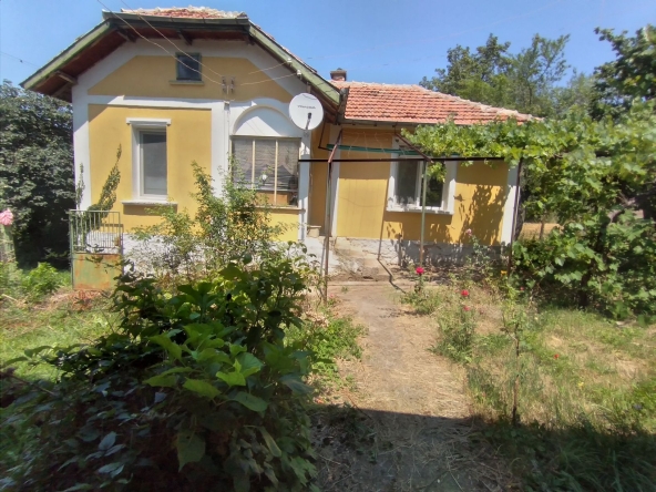 Къща в с. Гурмазово, Област София-област - 60 кв.м за 584 €/кв.м - Снимка #1