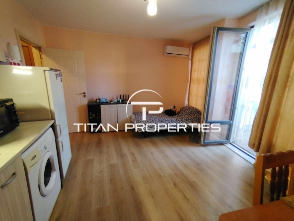 Дава се под наем Едностаен апартамент в Варна, Колхозен пазар - 30 кв.м за 250 € - Снимка #1