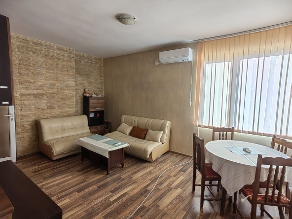 Дава се под наем Двустаен апартамент в Сливен, Център - 60 кв.м за 280.5 € - Снимка #1