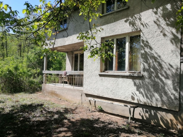 Къща в с. Струпец, Област Враца - 100 кв.м за 281 €/кв.м - Снимка #1