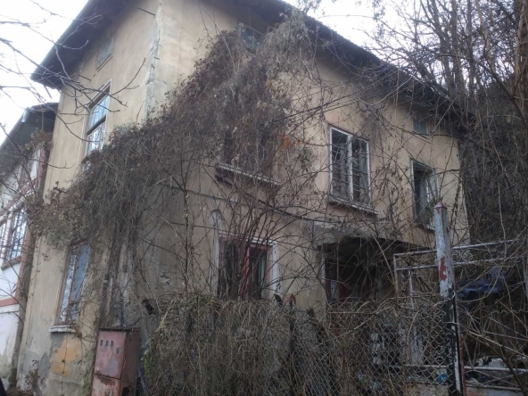 Къща в Трявна - 80 кв.м за 128 €/кв.м - Снимка #1