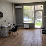 Дава се под наем Офис в Плевен, Идеален център - 36 кв.м за 239.19 € - Снимка #1