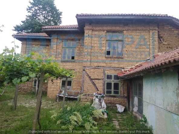 Къща в с. Момино, Област Търговище - 150 кв.м за 357 €/кв.м - Снимка #1