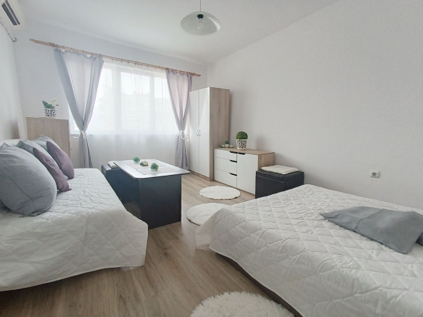 Дава се под наем Двустаен апартамент в Варна, Спортна зала - 45 кв.м за 255 € - Снимка #1