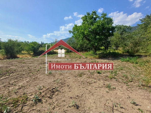 Парцел в Карлово - 416 кв.м за 43 €/кв.м - Снимка #1