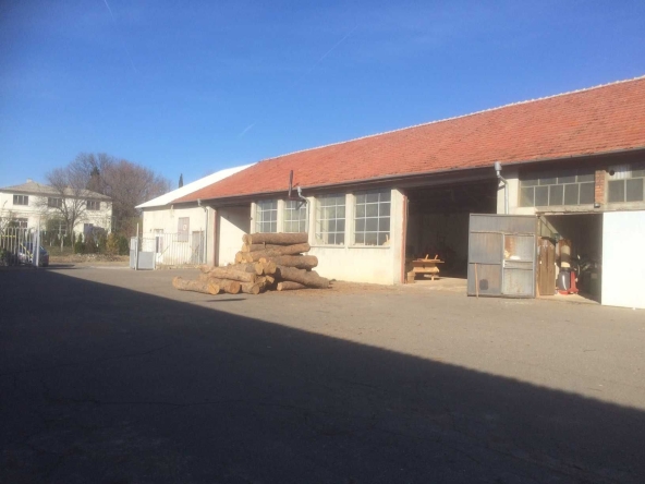 Промишлена сграда в Каблешково - 2347 кв.м за 327 €/кв.м - Снимка #1