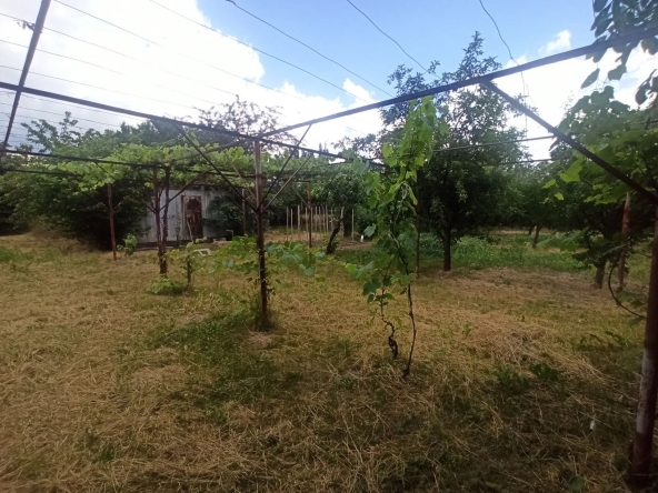 Парцел в Казанлък - 1360 кв.м за 23 €/кв.м - Снимка #1