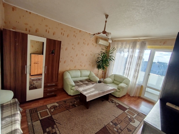 Дава се под наем Двустаен апартамент в Варна, Владислав Варненчик - 45 кв.м за 255 € - Снимка #1