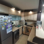 Дава се под наем Тристаен апартамент в Долни чифлик - 67 кв.м за 204 € - Снимка #1