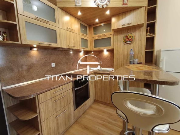 Дава се под наем Двустаен апартамент в Варна, Общината - 60 кв.м за 550 € - Снимка #1