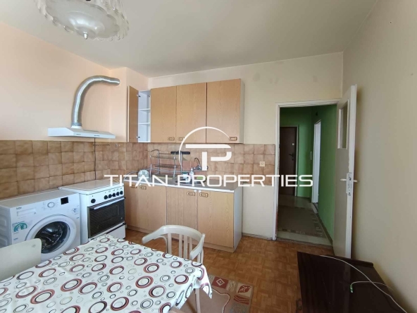 Дава се под наем Двустаен апартамент в Варна, ХЕИ - 65 кв.м за 325 € - Снимка #1