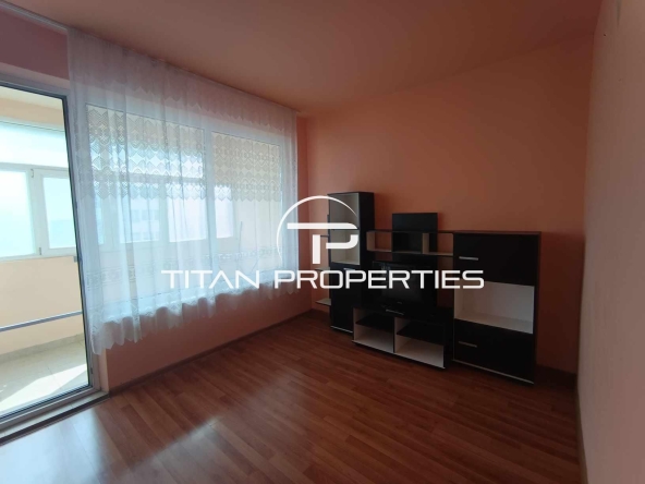 Дава се под наем Едностаен апартамент в Варна, Автогара - 50 кв.м за 300 € - Снимка #1