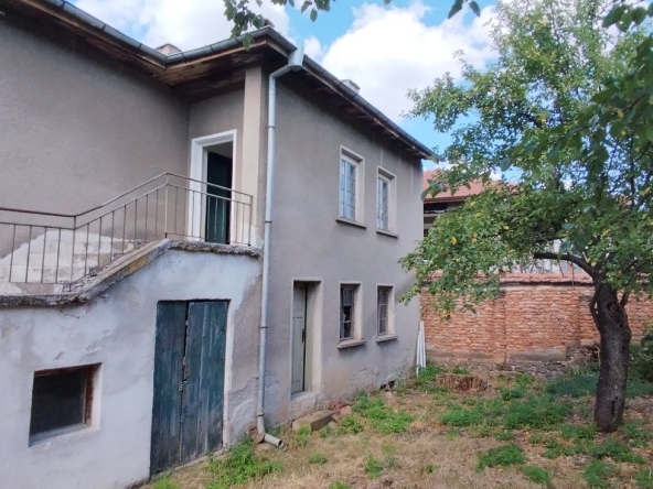 Къща в с. Калище, Област Перник - 150 кв.м за 290 €/кв.м - Снимка #1