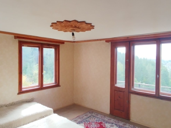 Къща в с. Рударци, Област Перник - 200 кв.м за 867 €/кв.м - Снимка #1