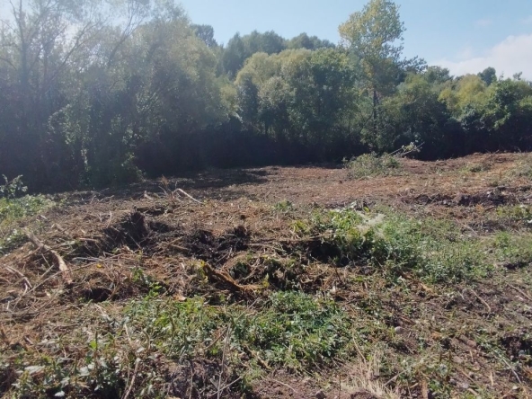 Парцел в Перник, Захаринова махала - 2103 кв.м за 62 €/кв.м - Снимка #1