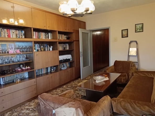 Четиристаен апартамент в Пловдив, Каменица 2 - 90 кв.м за 1247 €/кв.м - Снимка #1