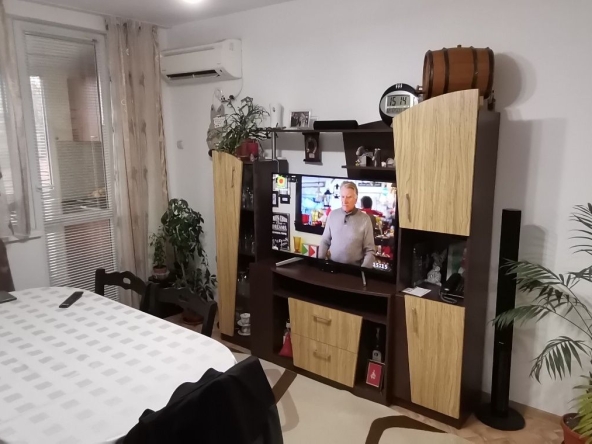 Многостаен апартамент в Бургас, Победа - 75 кв.м за 800 €/кв.м - Снимка #1