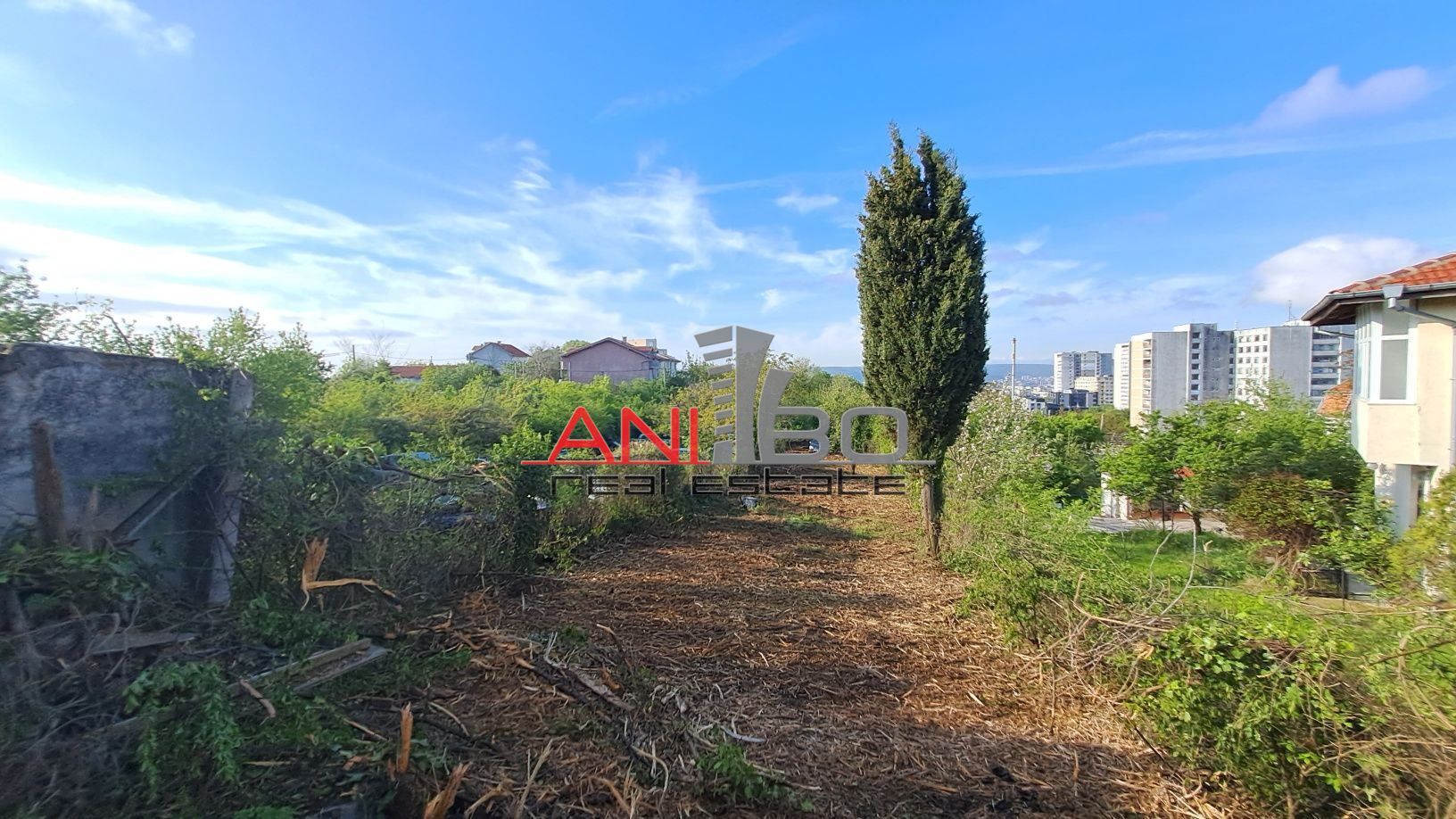 Парцел в Варна, Изгрев - 700 кв.м за 196 €/кв.м - Снимка #1