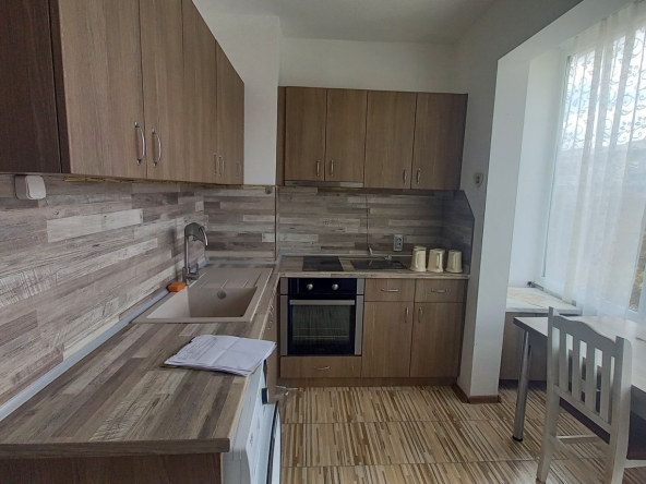 Дава се под наем Тристаен апартамент в Варна, Чайка - 65 кв.м за 408 € - Снимка #1