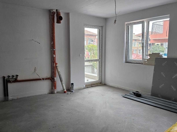 Двустаен апартамент в Пловдив, Прослав - 65 кв.м за 1154 €/кв.м - Снимка #1