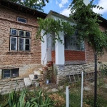 Къща в с. Макариополско, Област Търговище - 80 кв.м за 300 €/кв.м - Снимка #1