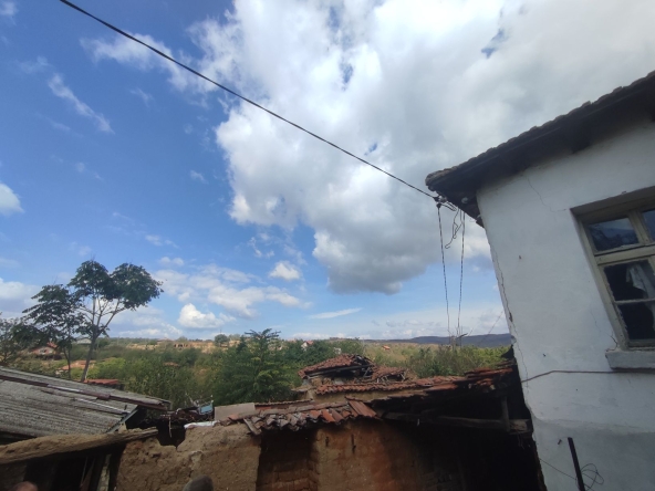 Къща в с. Отец Паисиево, Област Пловдив - 40 кв.м за 255 €/кв.м - Снимка #1