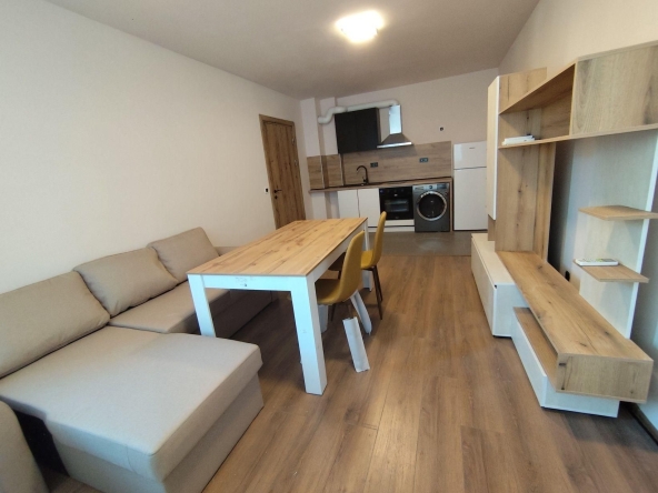 Дава се под наем Двустаен апартамент в София, Студентски град - 55 кв.м за 673.2 € - Снимка #1