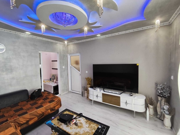 Тристаен апартамент в Търговище, Запад 3 - 64 кв.м за 1498 €/кв.м - Снимка #1