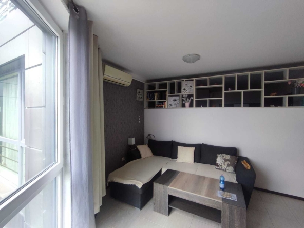 Дава се под наем Двустаен апартамент в к.к. Слънчев бряг - 55 кв.м за 248.88 € - Снимка #1