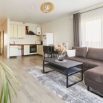 Дава се под наем Тристаен апартамент в Бургас, Сарафово - 98 кв.м за 816 € - Снимка #1