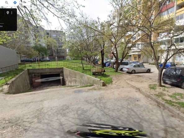 Гараж / Паркомясто в Силистра, Запад - 17 кв.м за 750 €/кв.м - Снимка #1