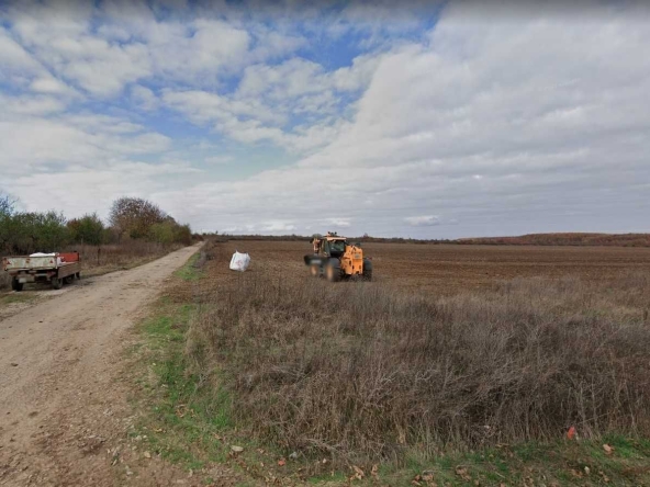 Парцел в Търговище, Вилна зона - 4600 кв.м за 10 €/кв.м - Снимка #1