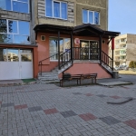 Дава се под наем Магазин в Перник, Ладовица - 66 кв.м за 250 € - Снимка #1