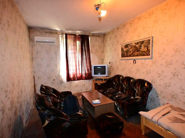 Двустаен апартамент в Перник, Изток - 57 кв.м за 554 €/кв.м - Снимка #1