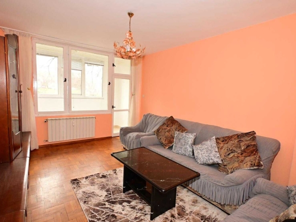 Дава се под наем Тристаен апартамент в София, Люлин 3 - 89 кв.м за 568.14 € - Снимка #1