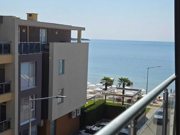 Дава се под наем Тристаен апартамент в с. Равда, Област Бургас - 80 кв.м за 84.66 € - Снимка #1