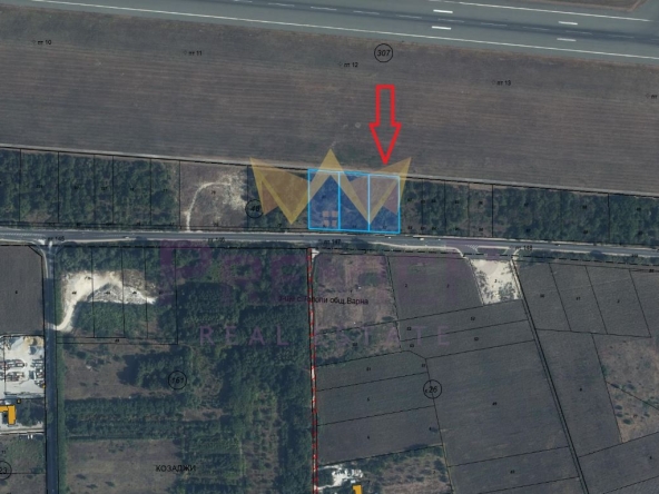 Парцел в с. Тополи, Област Варна - 2500 кв.м за 51 €/кв.м - Снимка #1