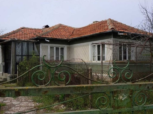 Къща в с. Генерал Кантарджиево, Област Варна - 120 кв.м за 475 €/кв.м - Снимка #1