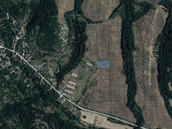 Земеделски имот в с. Казанка, Област Стара Загора -  кв.м за 1 €/дка - Снимка #1