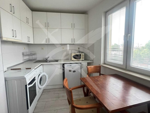 Дава се под наем Тристаен апартамент в Варна, Лятно кино Тракия - 60 кв.м за 550 € - Снимка #1