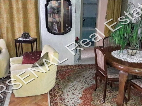 Дава се под наем Тристаен апартамент в София, Център - 101 кв.м за 750 € - Снимка #1