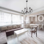 Дава се под наем Тристаен апартамент в Варна, Гръцка махала - 105 кв.м за 800 € - Снимка #1