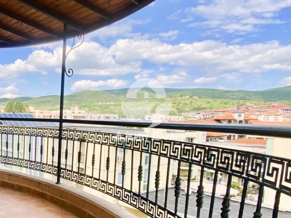 Тристаен апартамент в к.к. Слънчев бряг - 250 кв.м за 1792 €/кв.м - Снимка #1