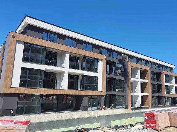 Тристаен апартамент в София, Малинова долина - 121 кв.м за 1600 €/кв.м - Снимка #1