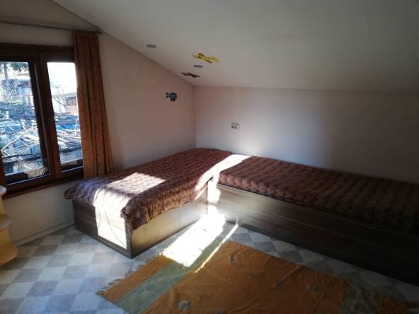 Дава се под наем Етаж от къща в Пловдив, Съдийски - 55 кв.м за 255 € - Снимка #1