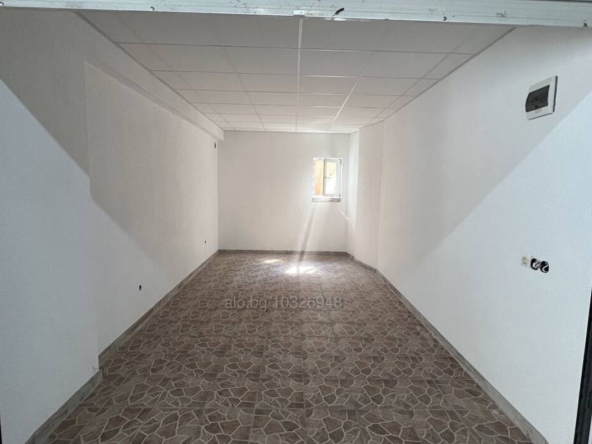 Дава се под наем Гараж / Паркомясто в Бургас, Сарафово - 15 кв.м за 109.65 € - Снимка #1