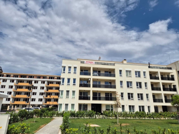 Многостаен апартамент в Пловдив, Остромила - 370 кв.м за 496 €/кв.м - Снимка #1