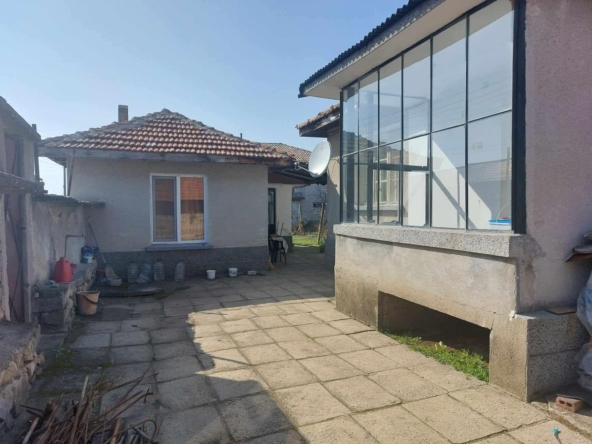 Къща в Пловдив, Индустриална зона - Юг - 60 кв.м за 595 €/кв.м - Снимка #1